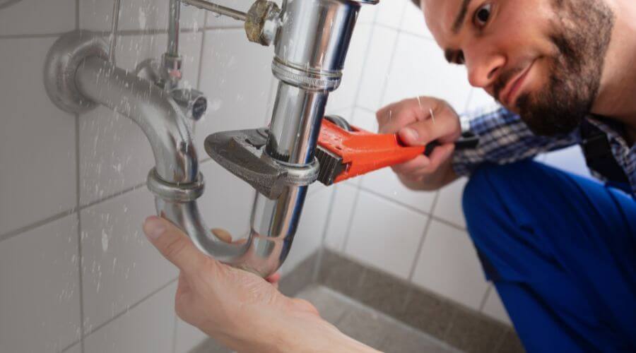 Professional same day plumber services in Upton, WY